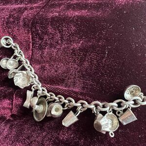 Vintage Sterling Silver Mexican Charm Bracelet.